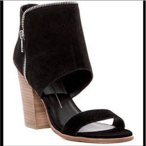 Dolce Vita Pazya Heel Sandal in black